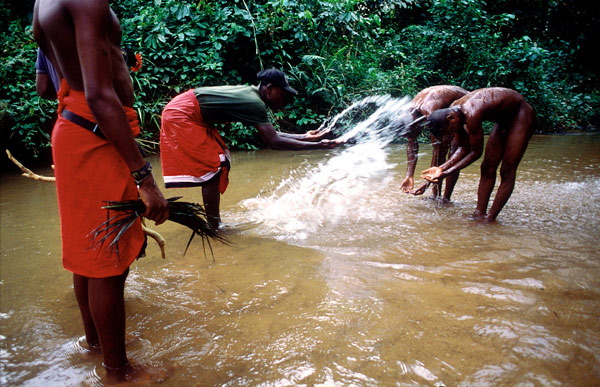 BWITI-men-initiation-05