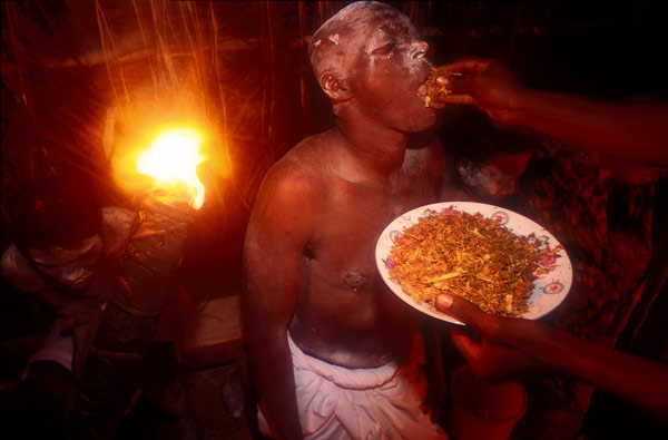 Gabon-bwiti-04