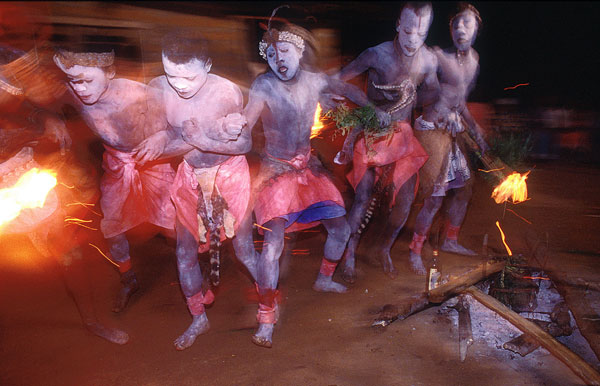 BWITI-men-initiation-08